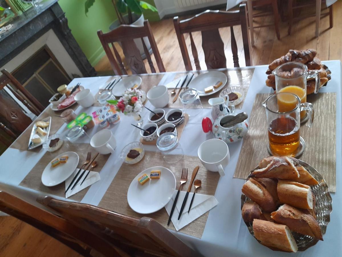 Domaine Du Grand Ormeau Bed & Breakfast Semillac ภายนอก รูปภาพ